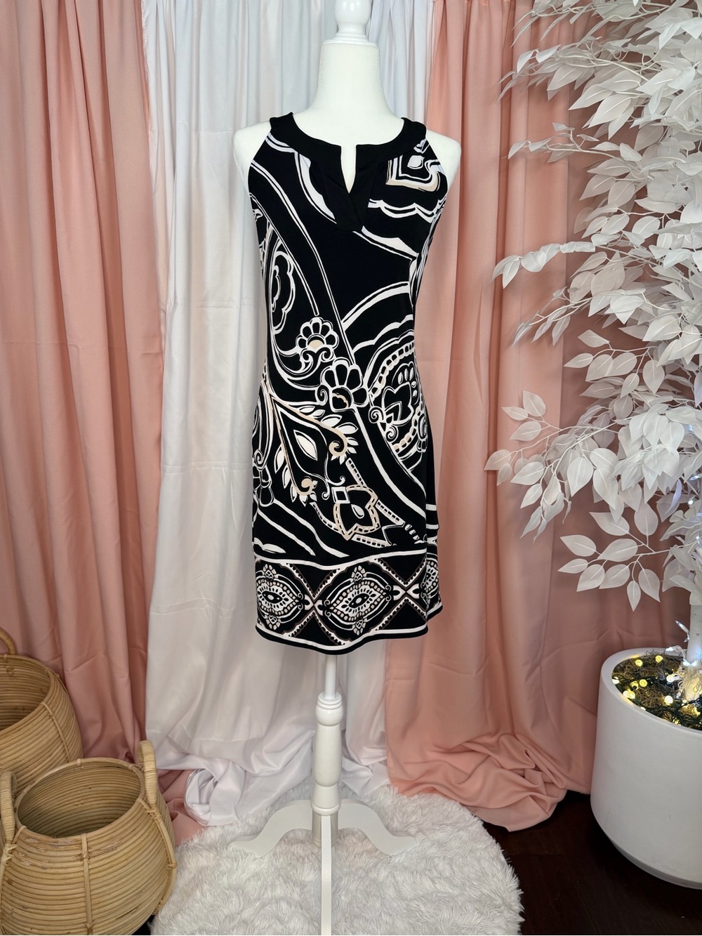 White House Black Market Abstract Print Shift Dress XXS NWT
